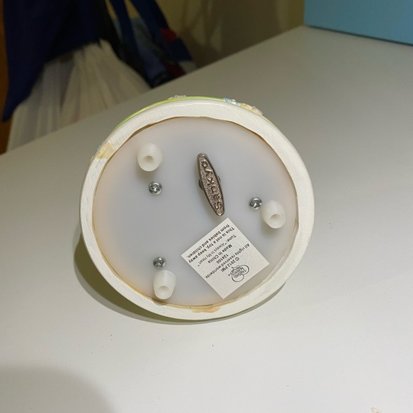 Precious Moment Figure with Musical Tunes - Picture 2 of 8